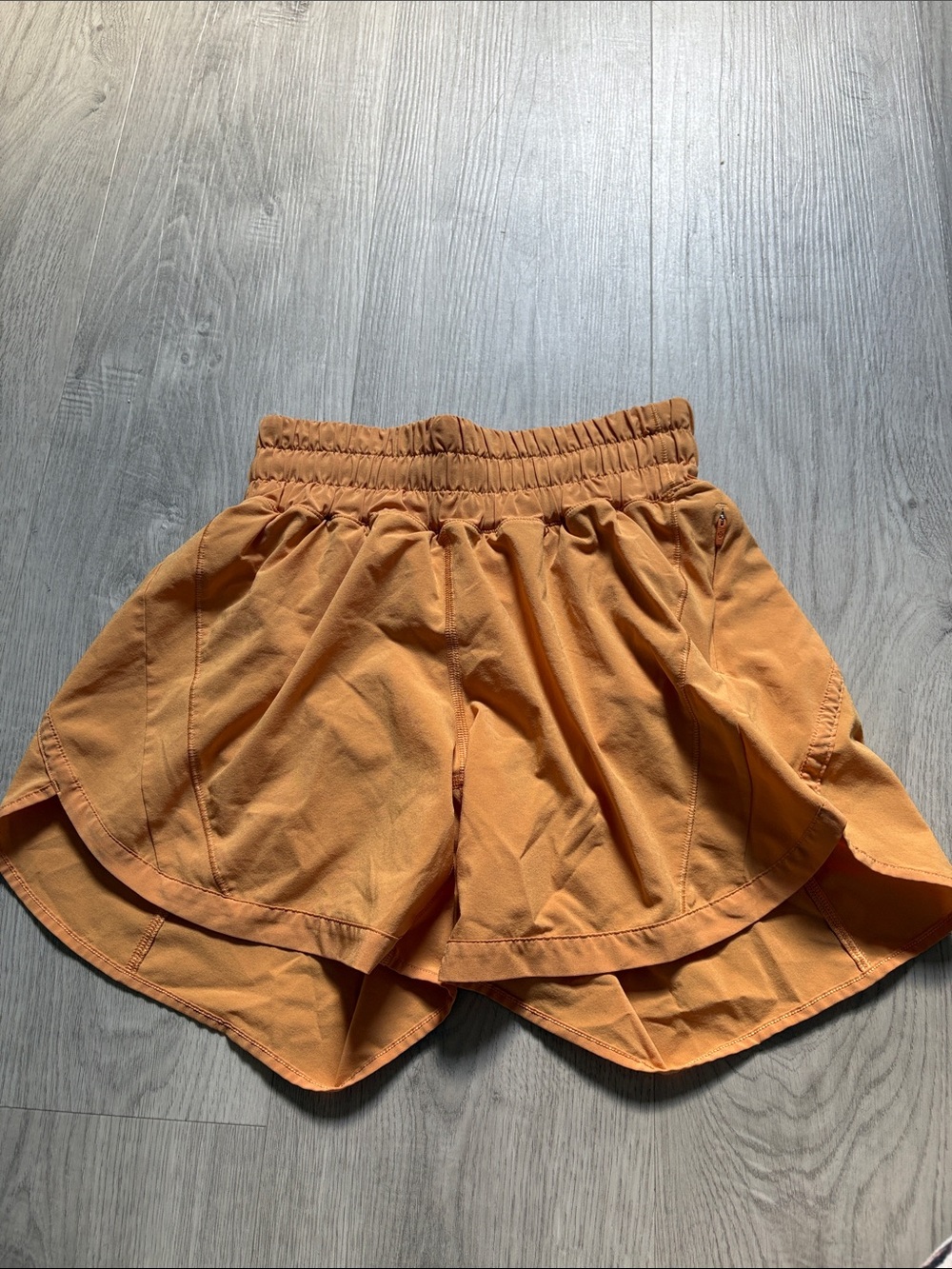 lululemon hotty hot high rise 4’ inch